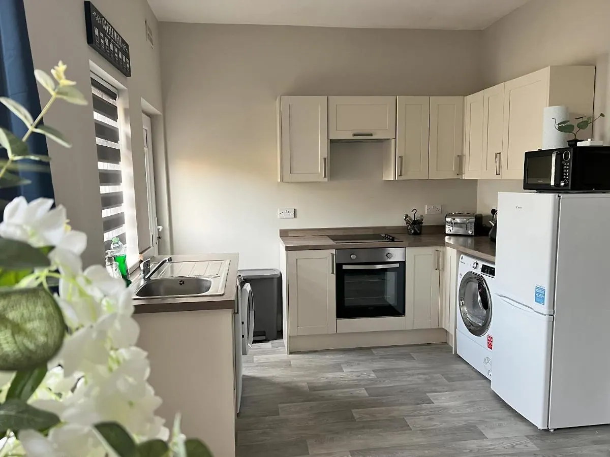 Kim Family Holiday Get-Away 4 Bedrooms 2 Baths Blackpool United Kingdom