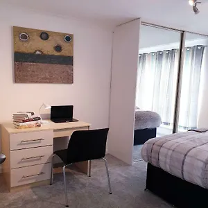 Rise Apartment Southend-on-Sea